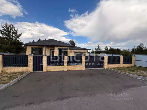 Дом в Воронежская область, Рамонский район, Айдаровское с/пос, с. ...