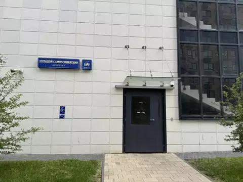 Гараж в Санкт-Петербург Большой Сампсониевский просп., 69к6 (15 м)