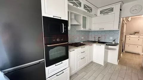 3-к кв. Астраханская область, Астрахань Кубанская ул., 19к1 (66.4 м)