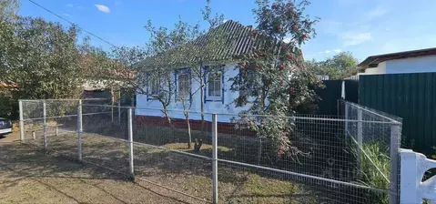 Дом в Курская область, Курский район, Камышинский сельсовет, с. ...