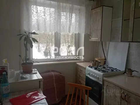 2-к кв. Ленинградская область, Гатчинский муниципальный округ, пос. ...