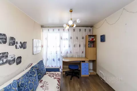 3-к кв. Тюменская область, Тюмень ул. Ю.-Р.Г. Эрвье, 16 (71.6 м)