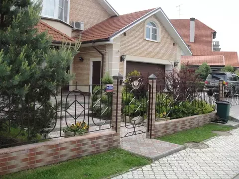 Дом в Московская область, Красногорск городской округ, с. ...