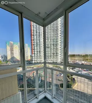 Квартира-студия: посёлок городского типа Голубое, Сургутский проезд, ...