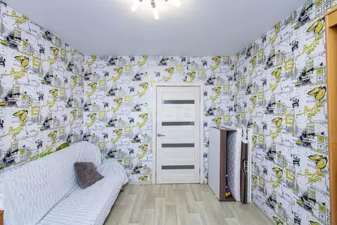 2-к кв. Тюменская область, Тюмень Антипино мкр, ул. Беловежская, 3к1 ...