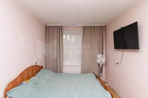 3-к кв. Тюменская область, Тюмень Мельзаводская ул., 8 (83.5 м)