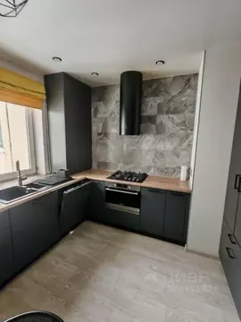 2-к кв. Омская область, Омск Заозерная ул., 21 (60.0 м)