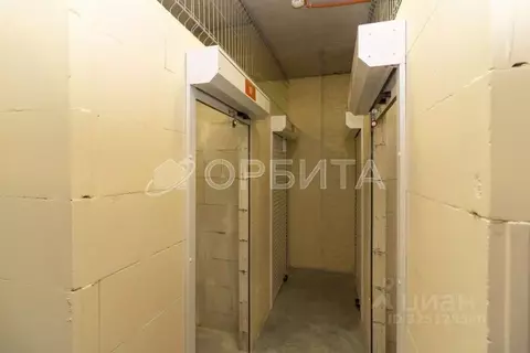 Помещение свободного назначения в Тюменская область, Тюмень ул. ...