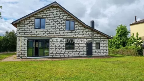 Дом в Калининградская область, Гвардейск Поселковая ул., 7А (208 м)