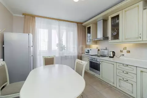 3-к кв. Тюменская область, Тюмень Народная ул., 10 (93.2 м)