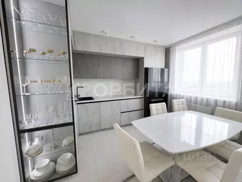 2-к кв. Тюменская область, Тюмень ул. Газовиков, 35 (56.1 м)