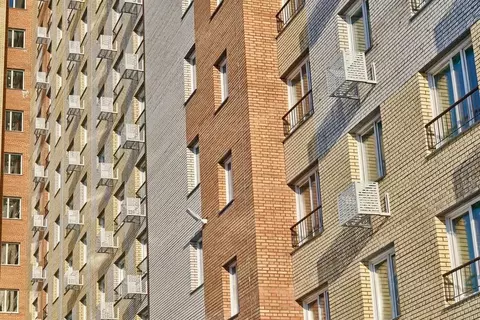 2-к кв. Омская область, Омск Привокзальный мкр, ул. Вокзальная, 24 ...