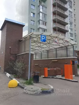 Гараж в Московская область, Красногорск ул. Игоря Мерлушкина, 10с1 (13 ...
