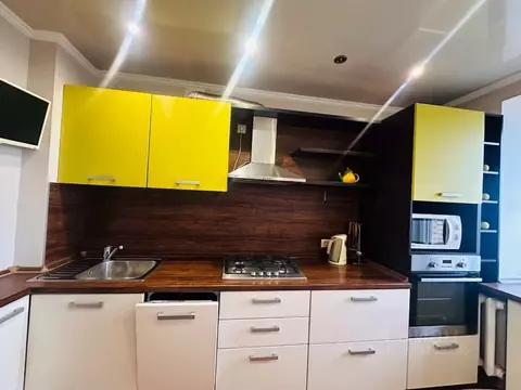 3-к кв. Татарстан, Нижнекамск ул. Гагарина, 17 (60.0 м)