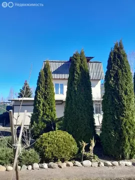 Дом в Лебяженское городское поселение, садоводческое некоммерческое ...