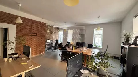 Офис в Башкортостан, Уфа Революционная ул., 98/1 (101 м)