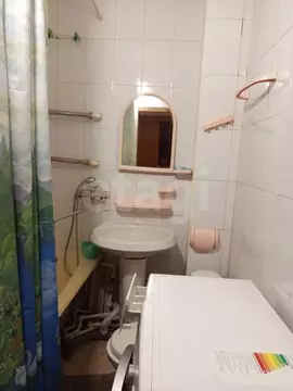 Студия Тюменская область, Тюмень ул. Республики, 237 (16.2 м)