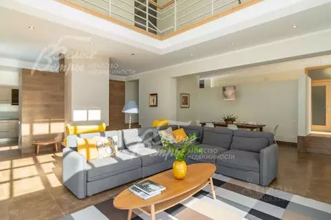 Дом в Москва д. Варварино, Варварино кп,  (308 м)