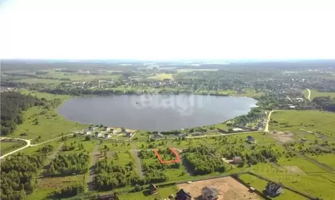 Участок в Калужская область, Совхоз Боровский с/пос, д. Комлево ул. ...