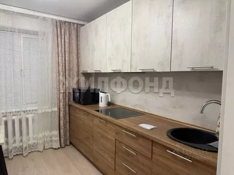 2-к кв. Ханты-Мансийский АО, Когалым Ленинградская ул., 51 (56.0 м)