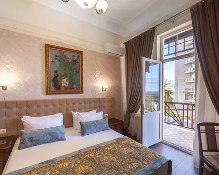 Дом в Краснодарский край, Сочи Центральный мкр, ул. Приморская, 4 (200 ...