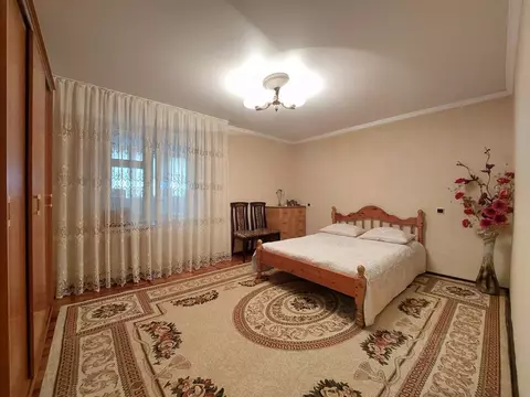 4-к кв. Кабардино-Балкария, Нальчик ул. Ю.А. Гагарина, 30 (106.0 м)