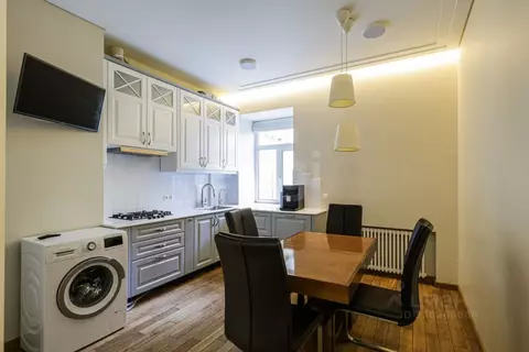 2-к кв. Санкт-Петербург 5-я Красноармейская ул., 6 (57.4 м)