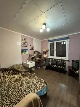 Продается 2-комнатная квартира