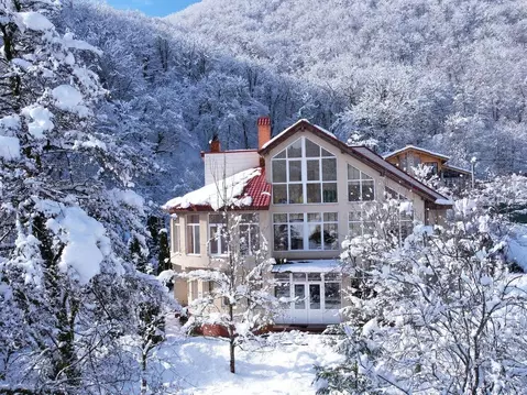 Дом в Краснодарский край, Сочи Красная Поляна пгт, ул. Дальняя, 6А ...