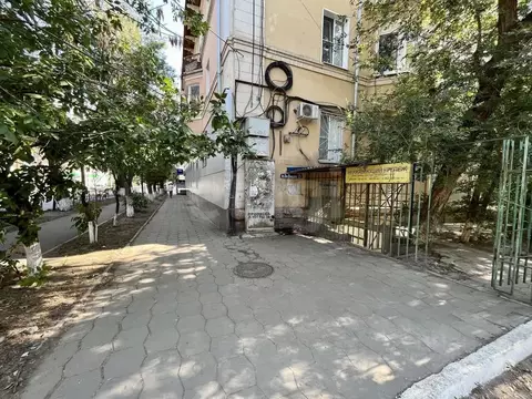Помещение свободного назначения в Астраханская область, Астрахань ул. ...