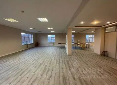 Офис в Санкт-Петербург Пироговская наб., 17к6 (500 м)