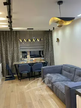 Продается 2-комнатная квартира