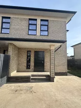 Таунхаус в Оренбургская область, Оренбургский район, с. Ивановка ул. ...