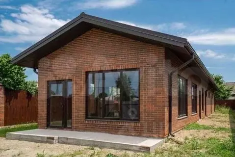 Помещение свободного назначения в Краснодарский край, Усть-Лабинский ...