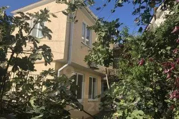 Дом в Крым, Ялта муниципальный округ, Гурзуф пгт ул. Ленинградская, 20 ...