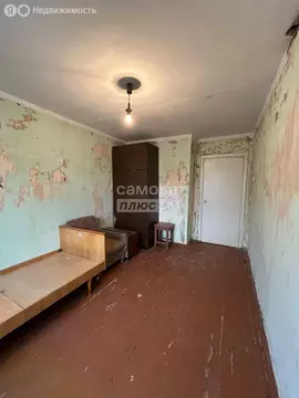 2-комнатная квартира: Каменск-Уральский, улица Чехова, 3 (44 м)