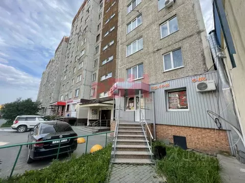 Торговая площадь в Тюменская область, Тюмень ул. Мельникайте, 127Ак2 ...