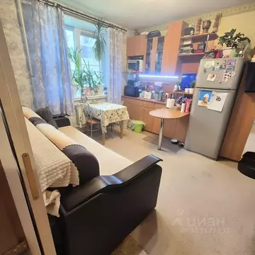 Комната Санкт-Петербург пос. Металлострой, Садовая ул., 21к1 (26.7 м)