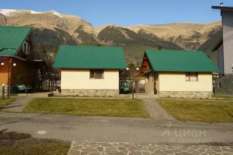 Дом в Карачаево-Черкесия, Зеленчукский район, с. Архыз ул. Банковская, ...