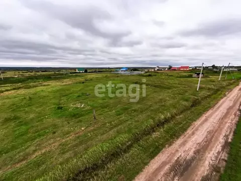 Участок в Тюменская область, Исетский муниципальный округ, д. ...