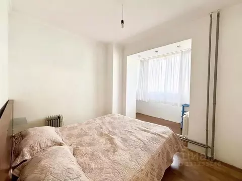 1-к кв. Самарская область, Тольятти 15-й кв-л, бул. Космонавтов, 3Б ...
