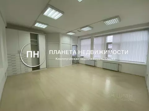 Офис в Омская область, Омск ул. Чапаева, 71 (114 м)