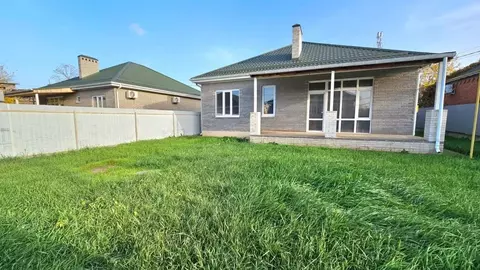 Дом в Краснодарский край, Краснодар Лесопосадочная ул., 8/1 (121 м)