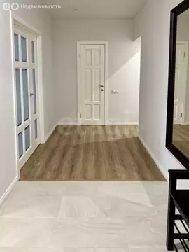 2-комнатная квартира: Медведево, посёлок городского типа Медведево, ...