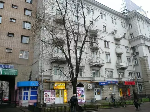 Торговая площадь в Москва Ленинградский просп., 62 (64 м)