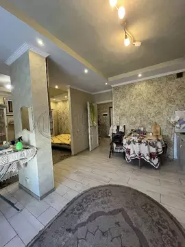 Продается 2-комнатная квартира