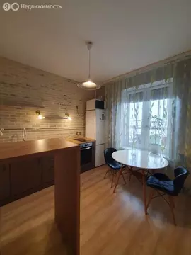 1-комнатная квартира: Екатеринбург, Лучистая улица, 2 (35.9 м)