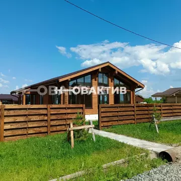 Дом в Новосибирская область, Мошковский район, пос. Октябрьский ...