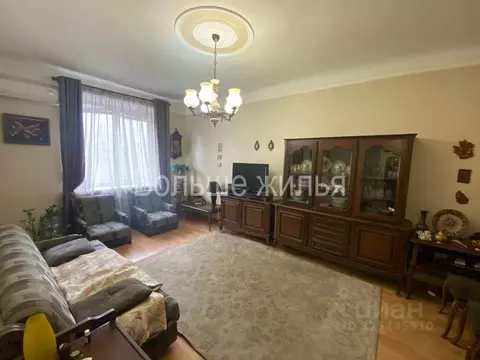 2-к кв. Волгоградская область, Волгоград просп. Имени В.И. Ленина, 25 ...