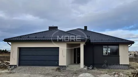 Дом в Калининградская область, Гурьевский муниципальный округ, пос. ...